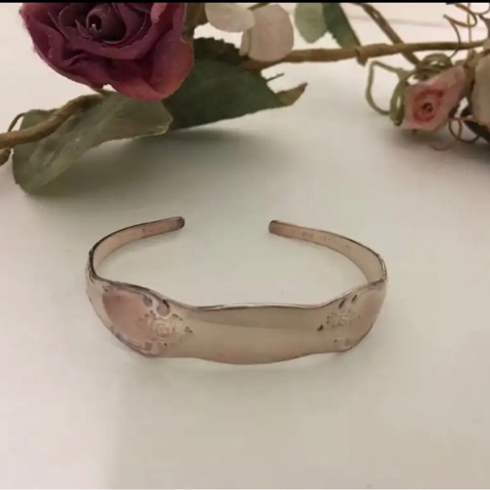 William A Rogers 
Oneida LTD cuff bracelet